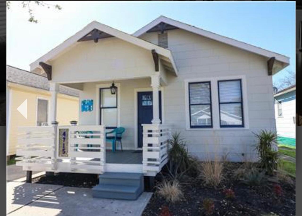 Cozy Crab Pad Hotel Galveston Exterior photo